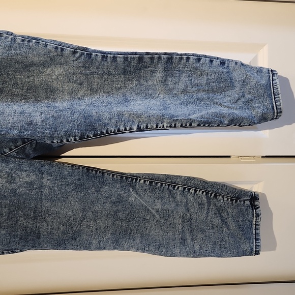 Dark Wash High Waisted Skinny Jeans - Picture 2 of 3